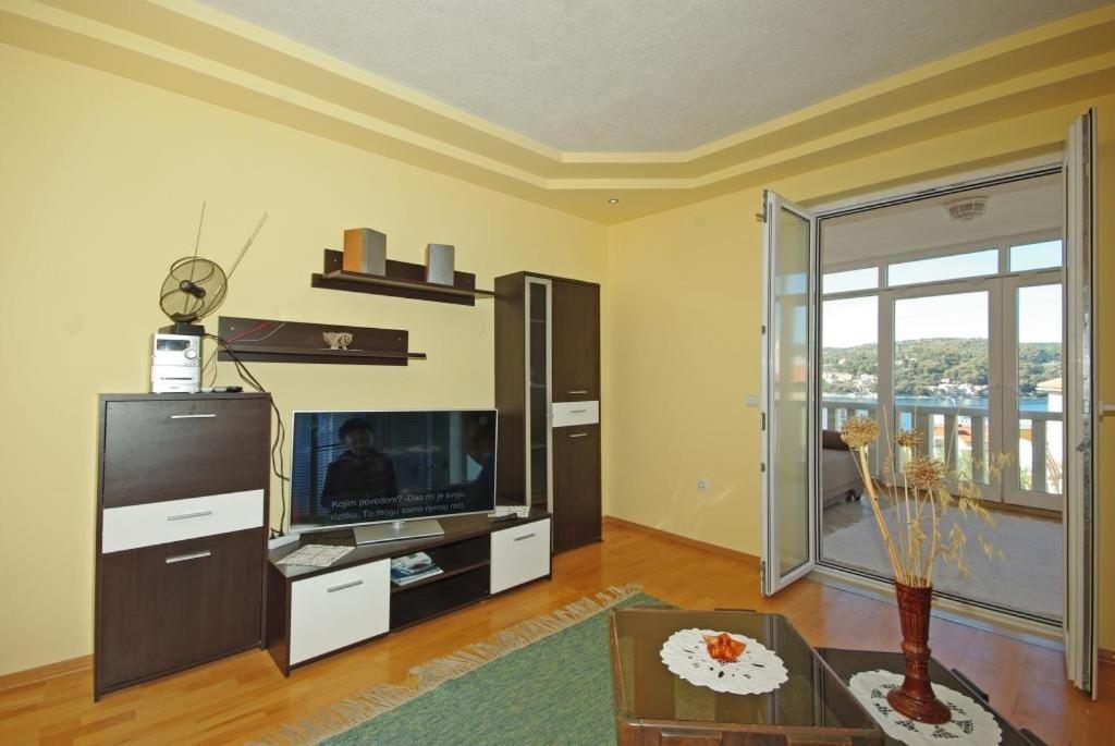 Apartments Villa Rose Sumartin Exterior foto