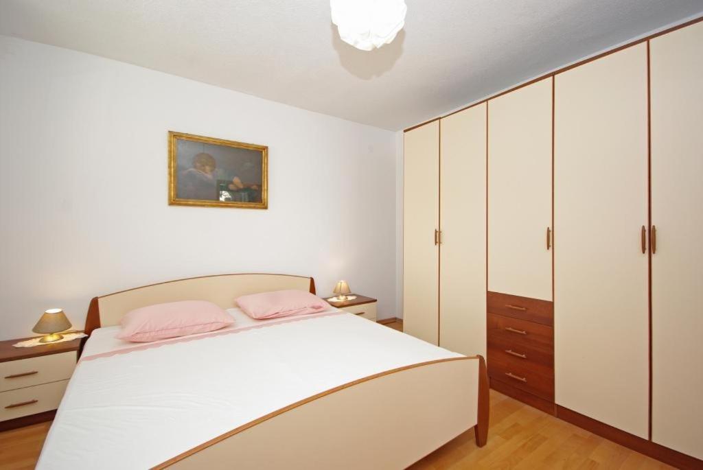 Apartments Villa Rose Sumartin Exterior foto